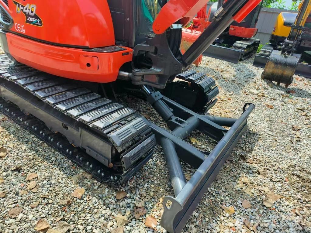 Kubota U 40 Minikoparki