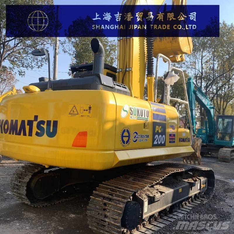 Komatsu PC 200 Koparki gąsienicowe