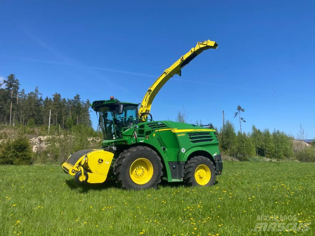 John Deere 8400 i Sieczkarnie samojezdne