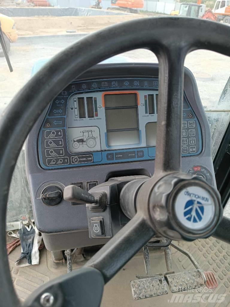 New Holland 8870 A Ciągniki rolnicze
