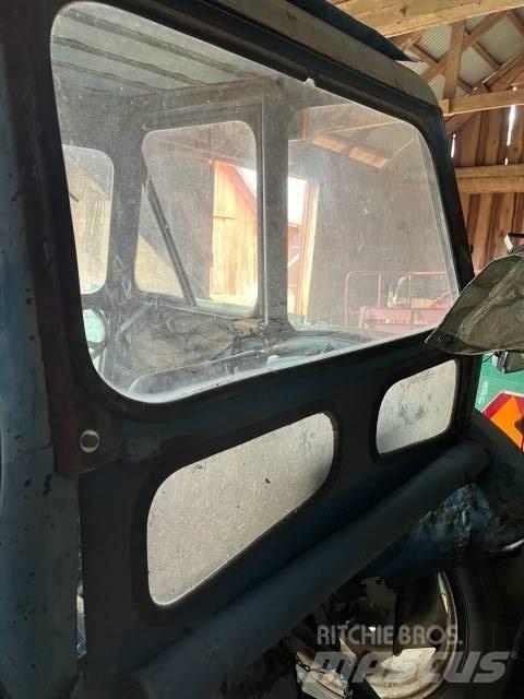 Ford 2000 Ciągniki rolnicze