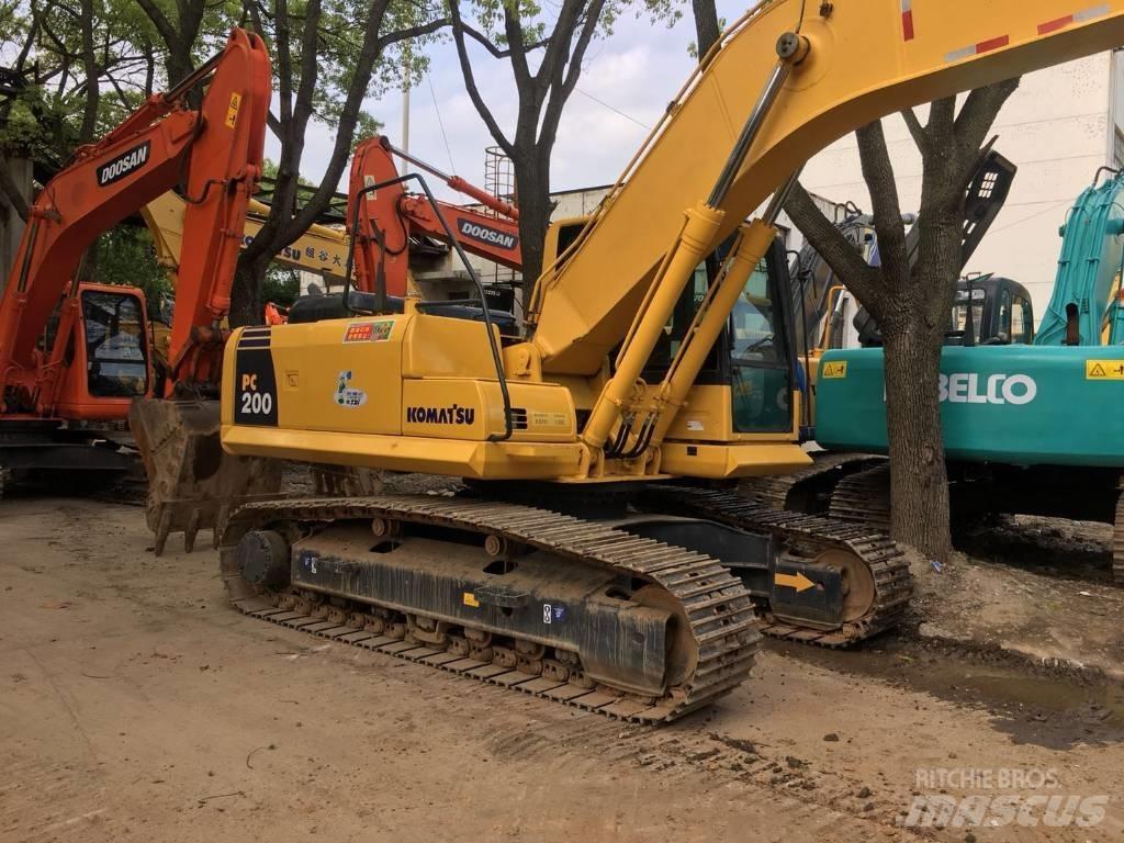 Komatsu pc200-8 Koparki gąsienicowe