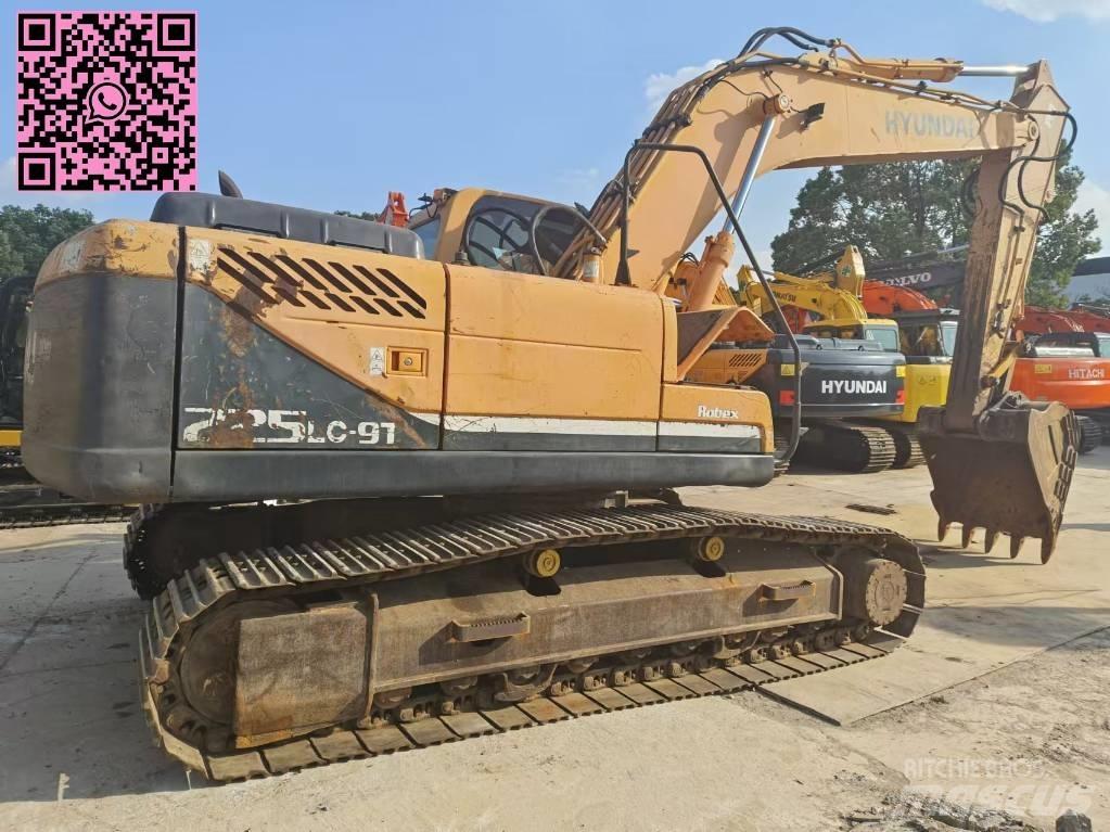 Hyundai 225 Koparki gąsienicowe