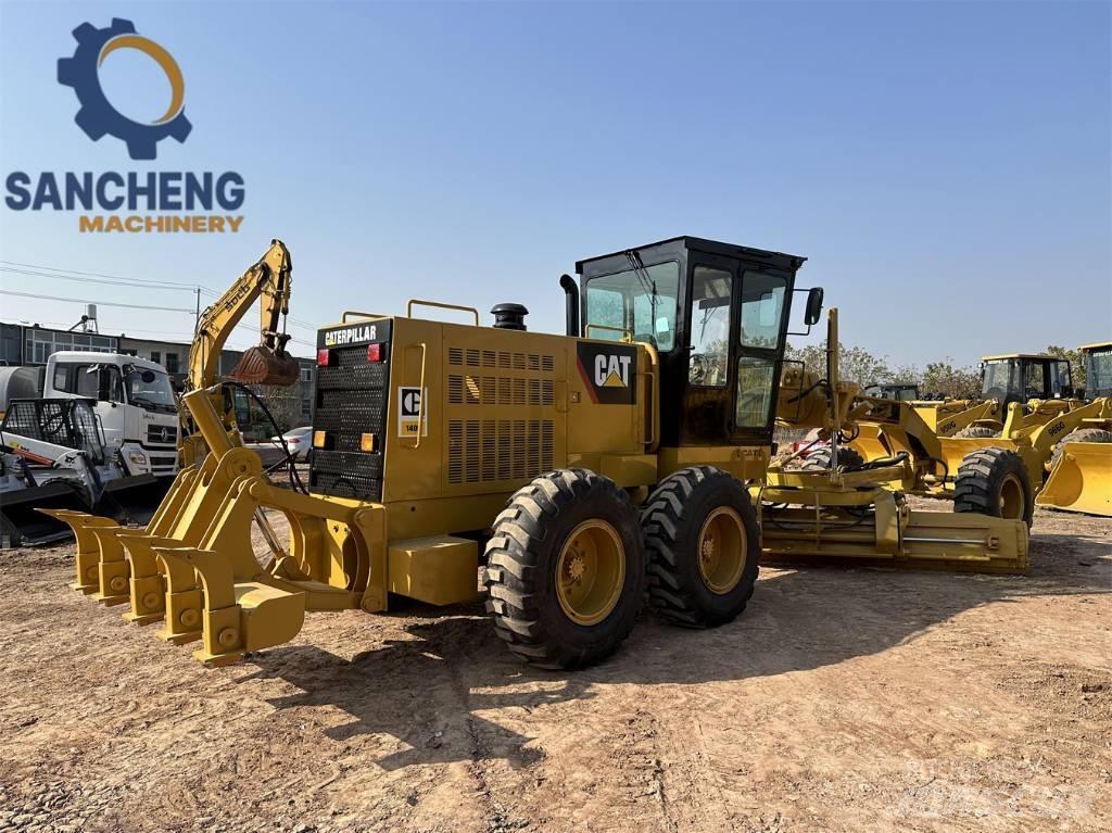 CAT 140 H Równiarki
