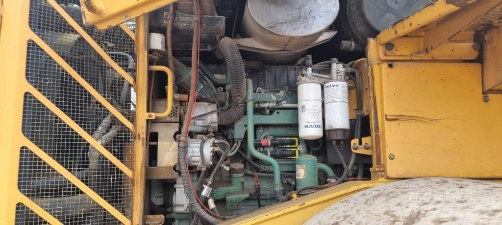 Volvo L 220 E Ładowarki kołowe