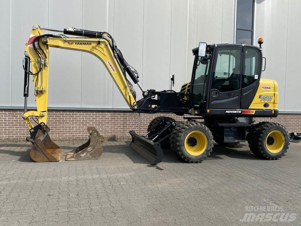 Yanmar B95W Koparki kołowe