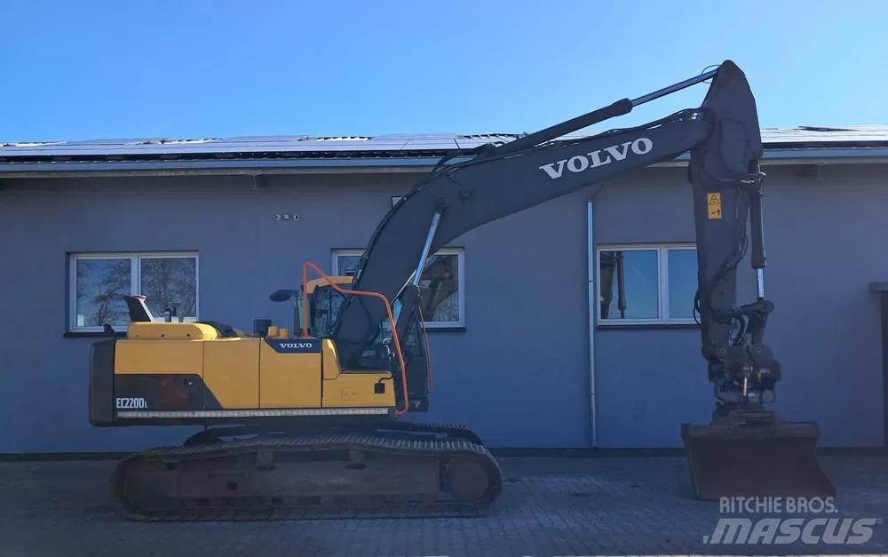Volvo EC 220 DL Koparki gąsienicowe