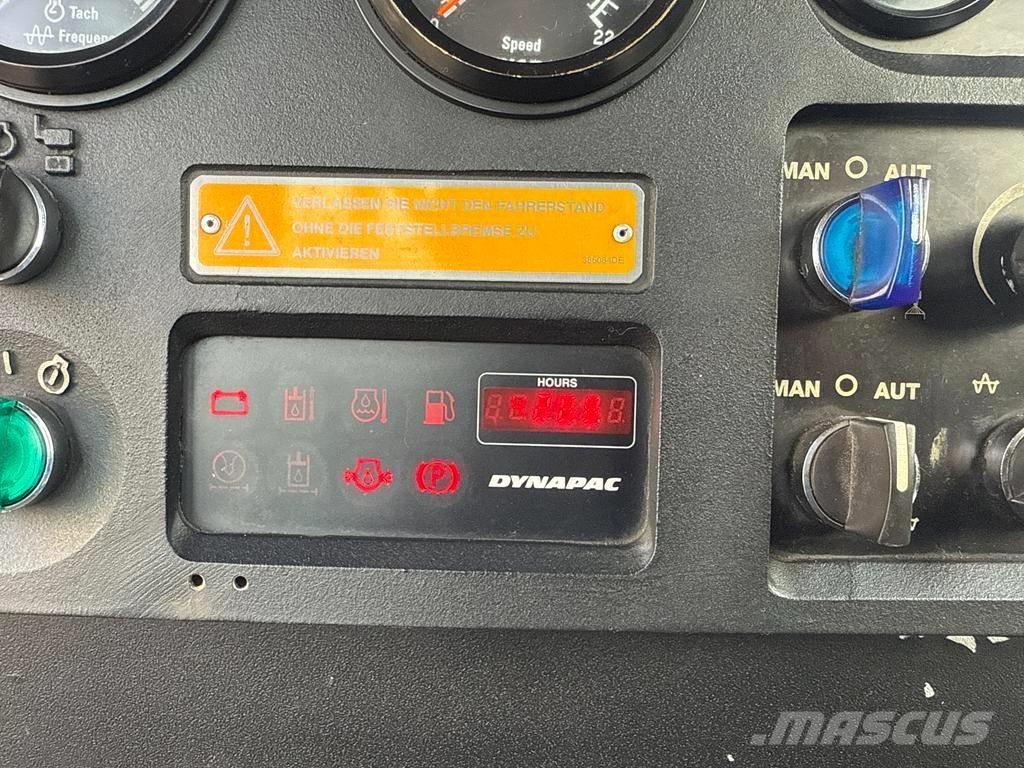 Dynapac CG 233 HF Walce dwubębnowe