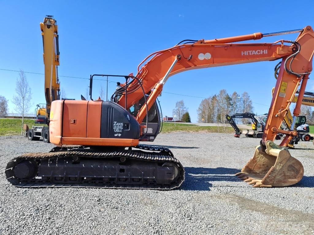 Hitachi ZX 225 US Koparki gąsienicowe