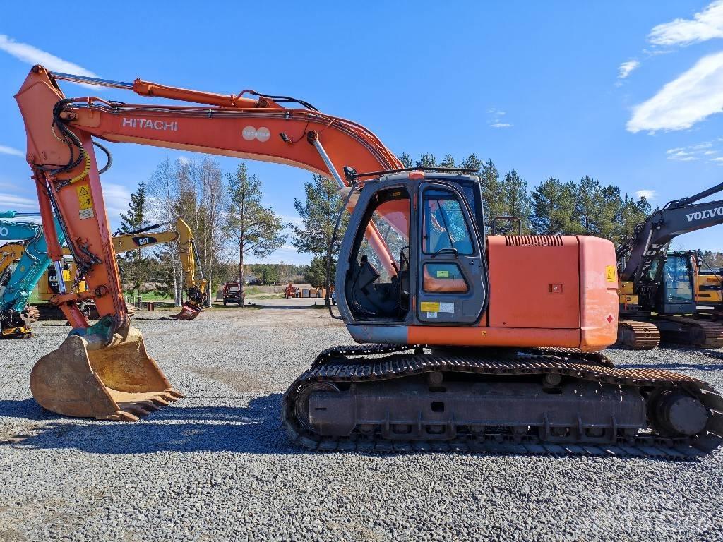 Hitachi ZX 225 US Koparki gąsienicowe