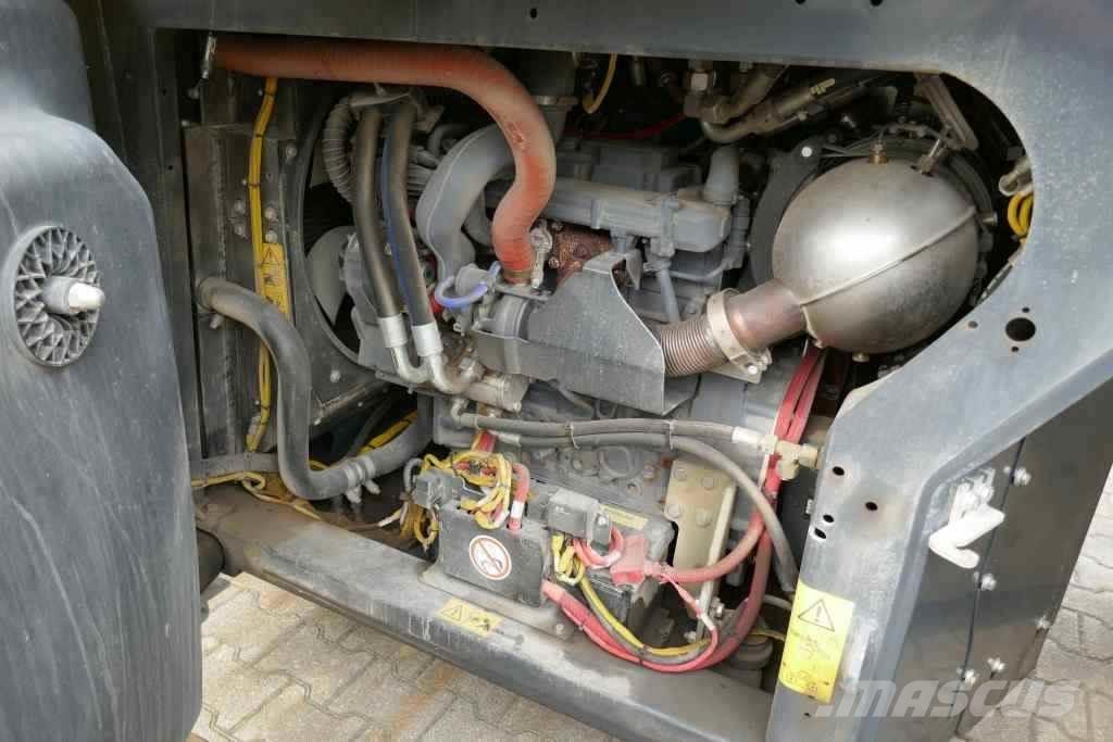 Bomag BW 174 AP-4v Walce dwubębnowe