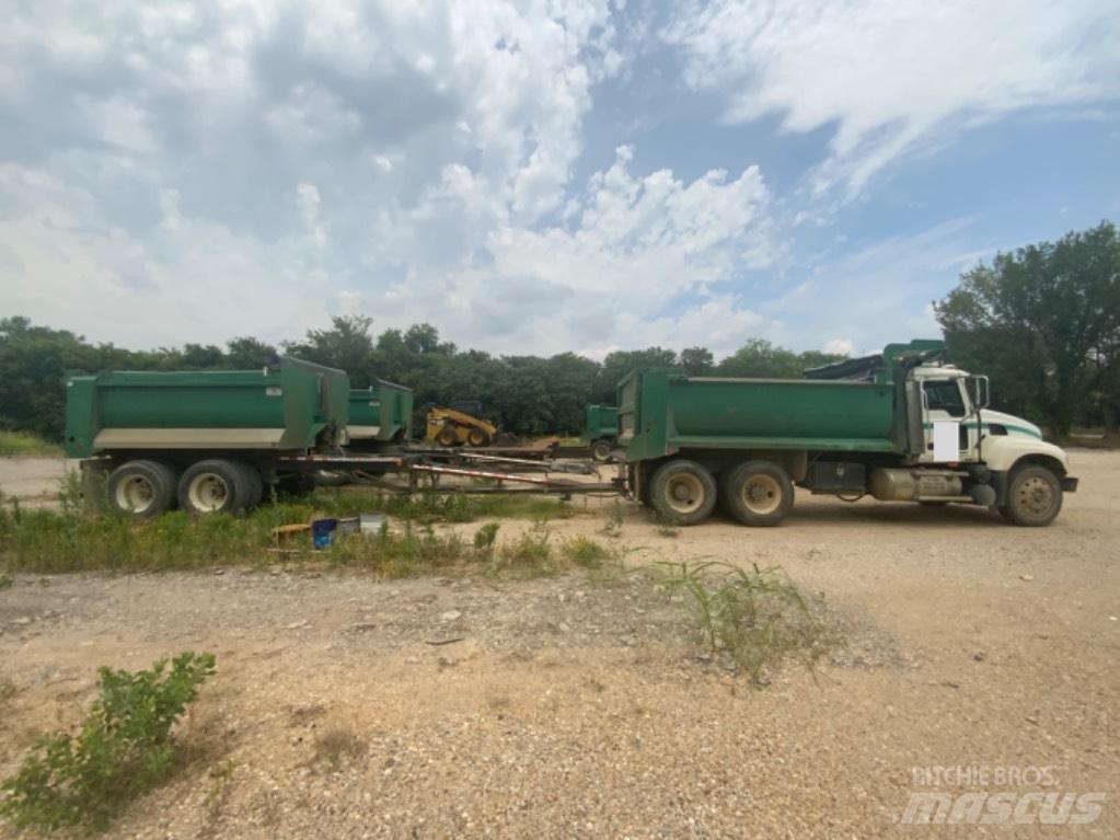 Mack Granite CV 713 Wywrotki