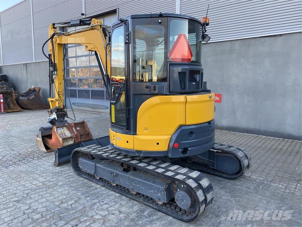Yanmar VIO50-6 Koparki kołowe