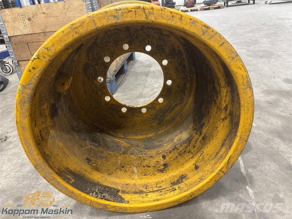 Rottne H8 24x26,5 Opony, koła i felgi