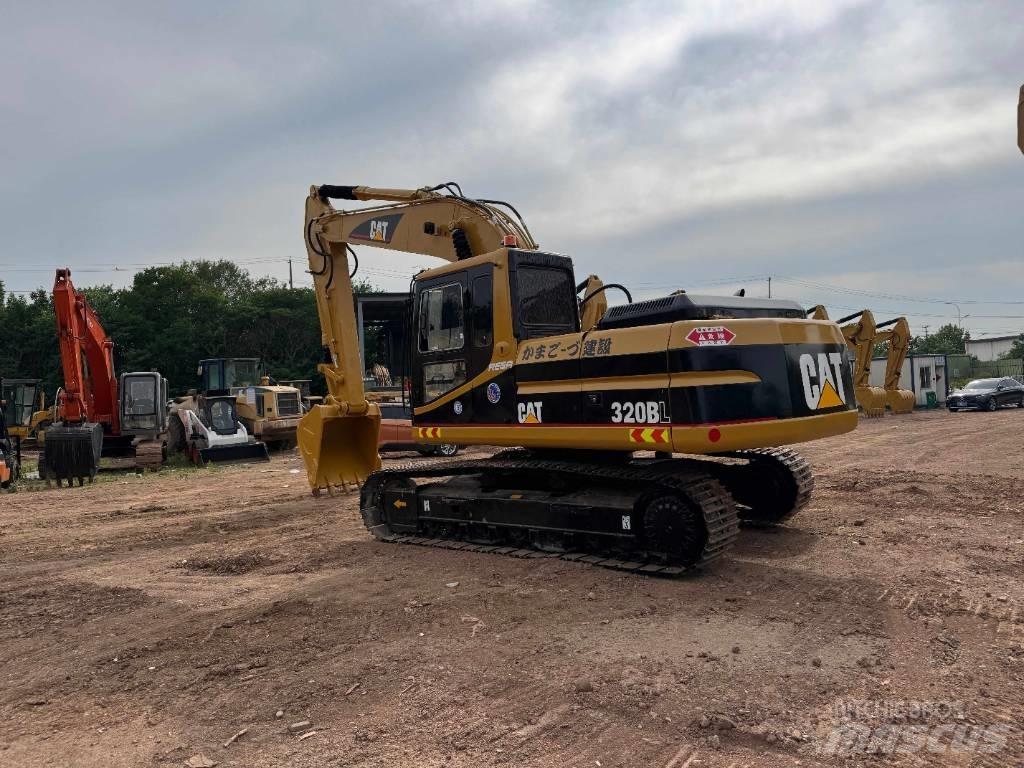 CAT 320 B L Koparki gąsienicowe