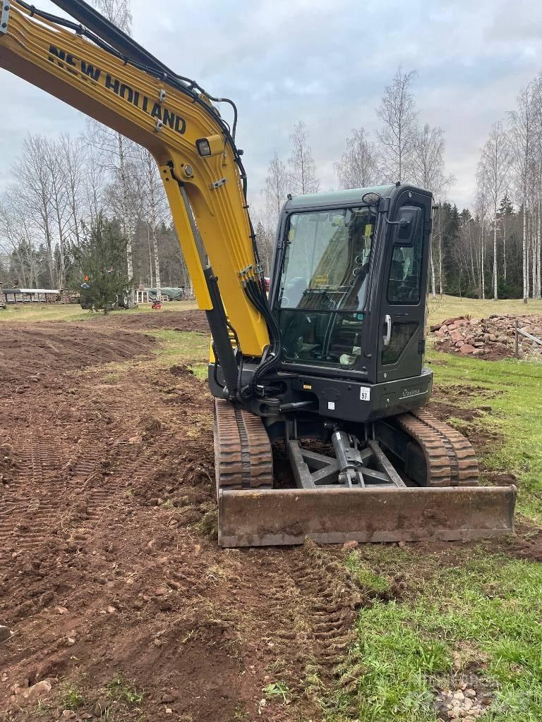 New Holland E60C Minikoparki