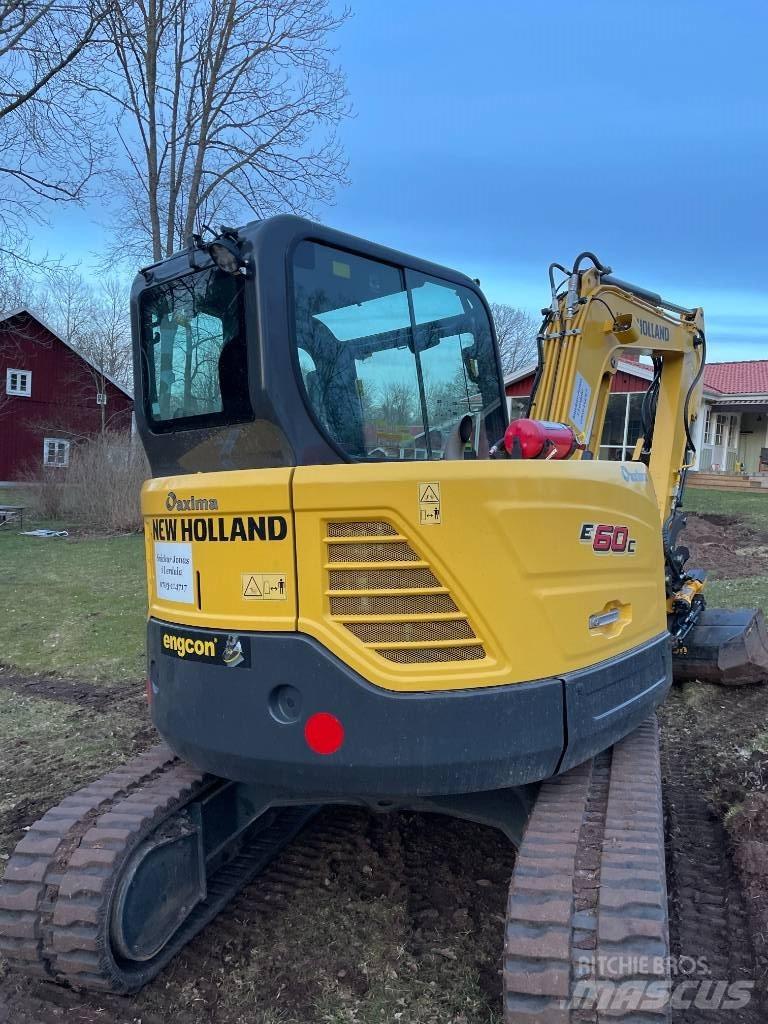 New Holland E60C Minikoparki