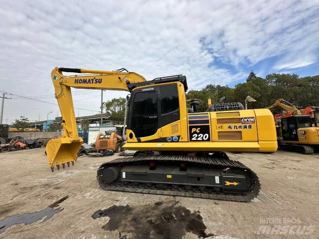 Komatsu PC 220 Koparki gąsienicowe