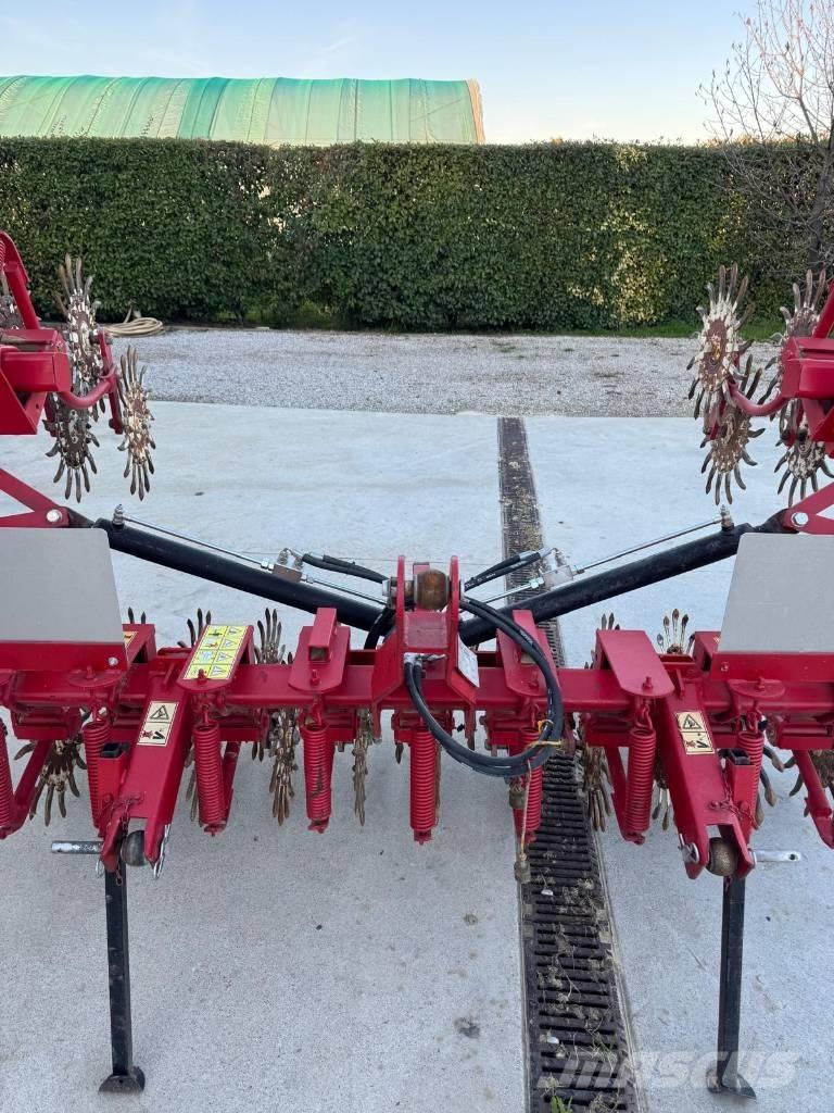  ceccato Olindo - Kultywatory rzedowe