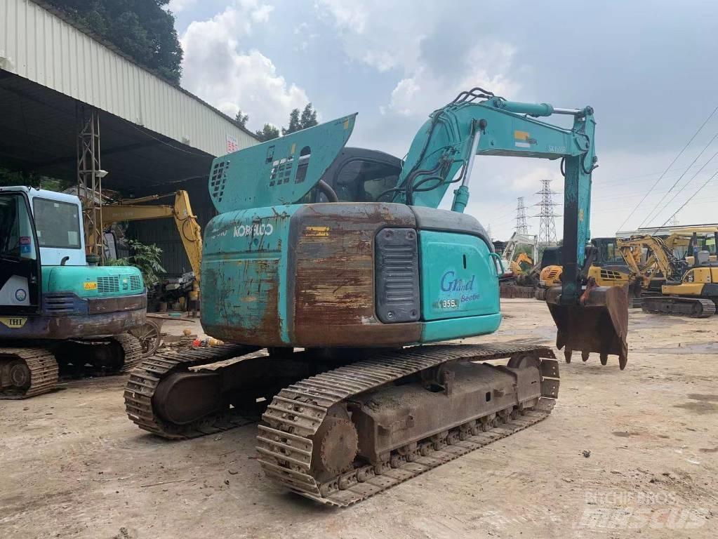 Kobelco SK 135 Koparki gąsienicowe