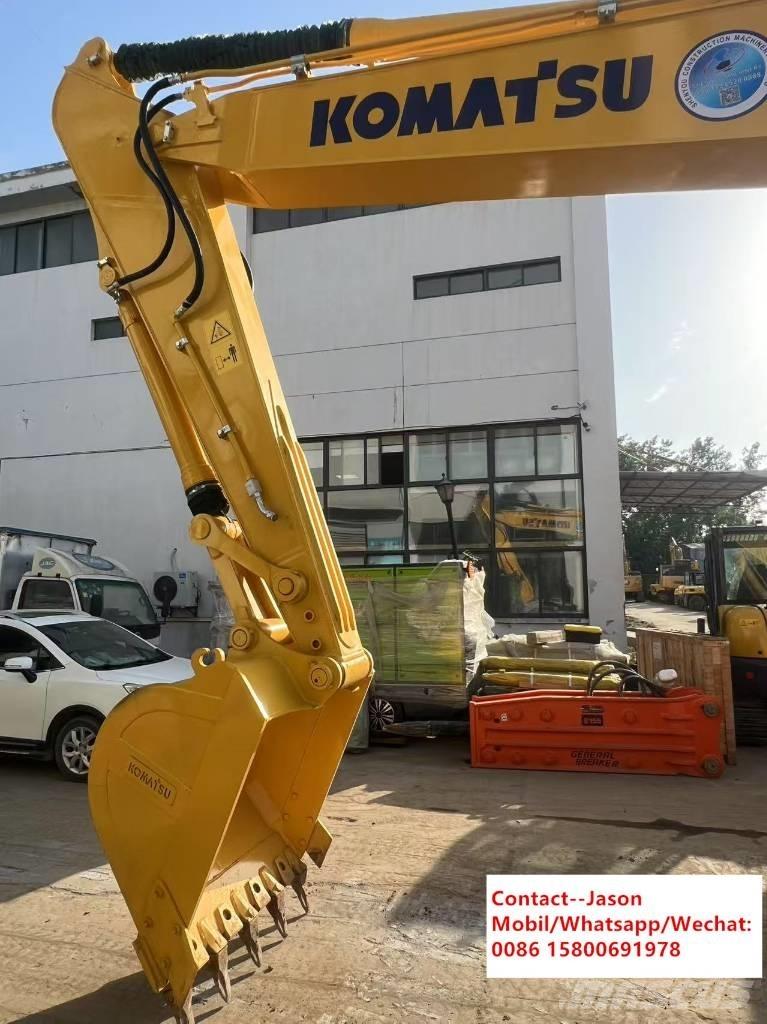 Komatsu PC 220-8 Koparki gąsienicowe