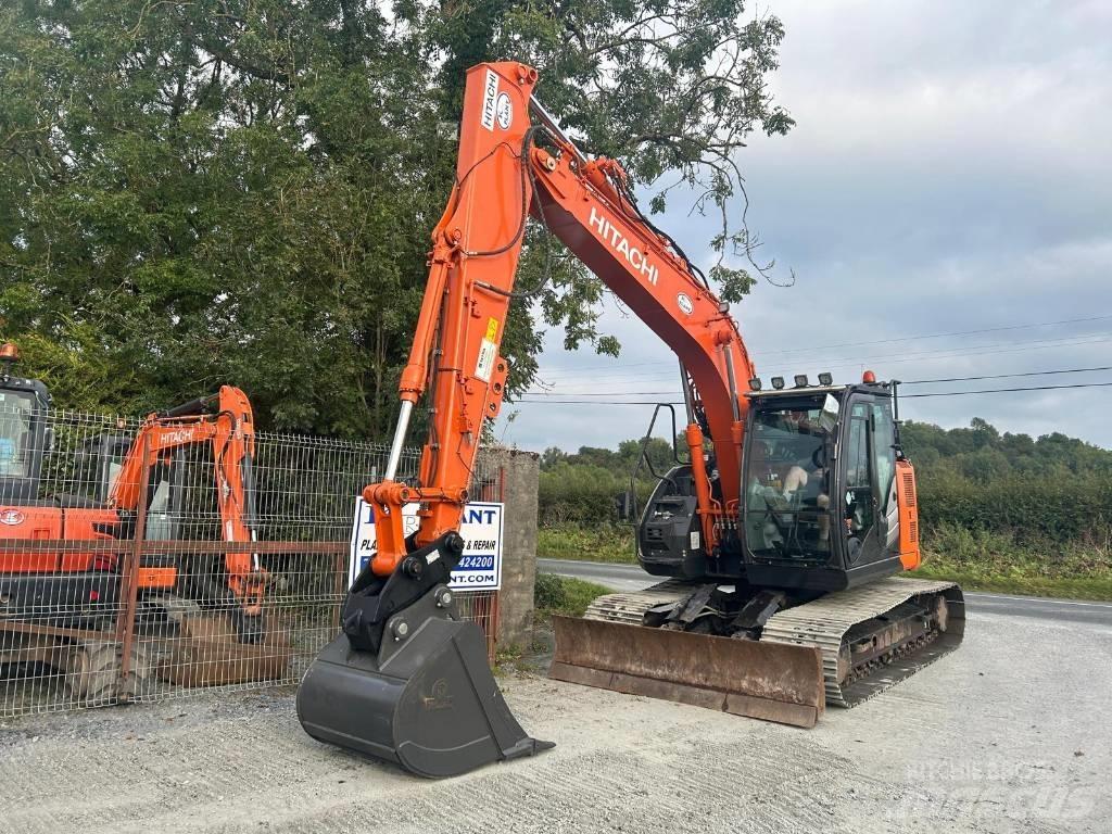 Hitachi ZX 135 US-6 Koparki gąsienicowe