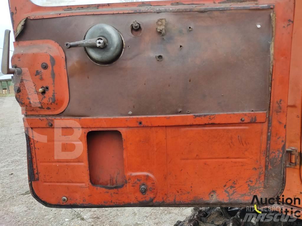  Onbekend DT-75 Spycharki gąsienicowe