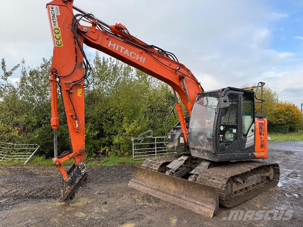 Hitachi ZX 135 US-6 Koparki gąsienicowe