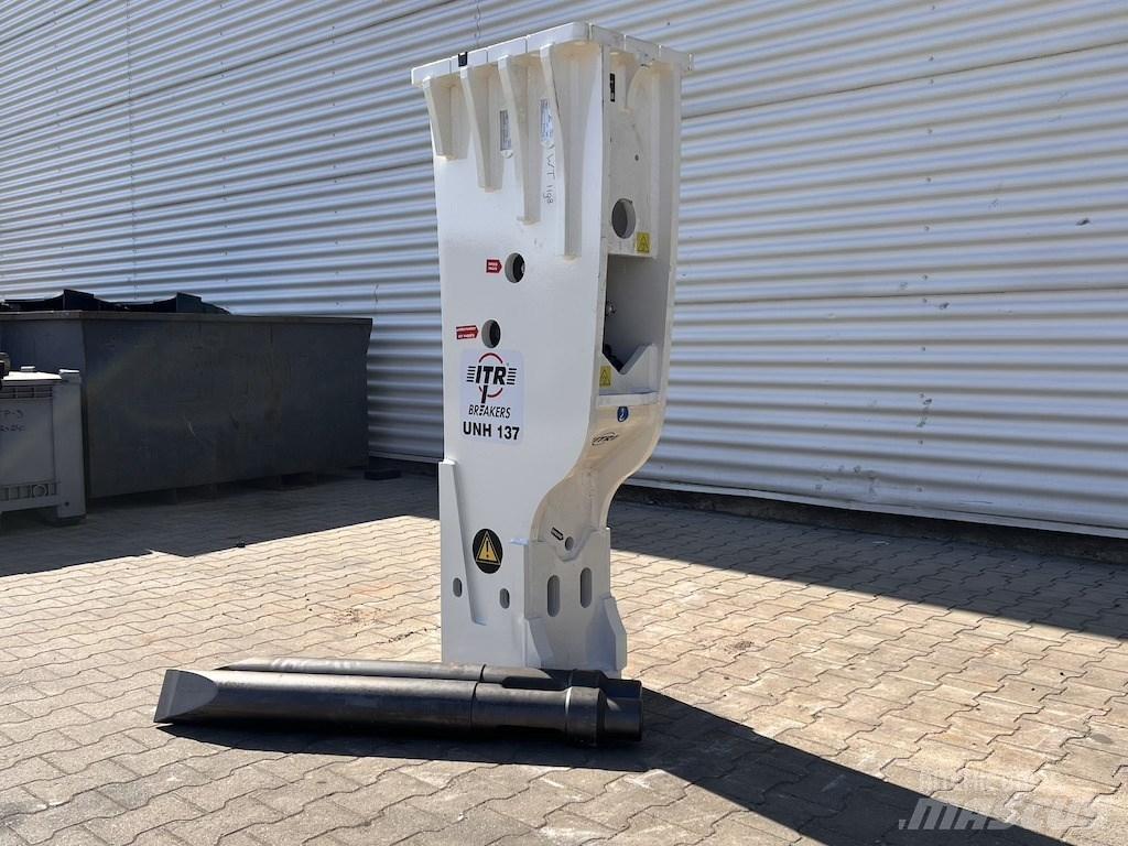  ITR Hamer UNH137 Młoty hydrauliczne