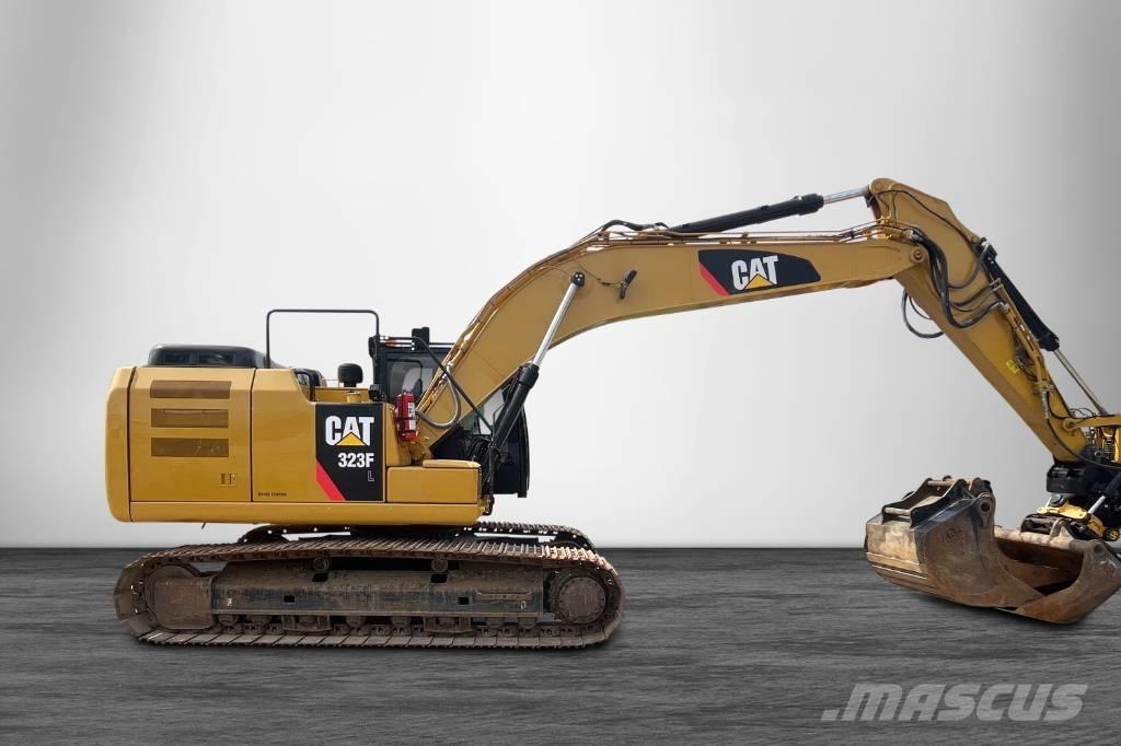 CAT 323 F Koparki gąsienicowe