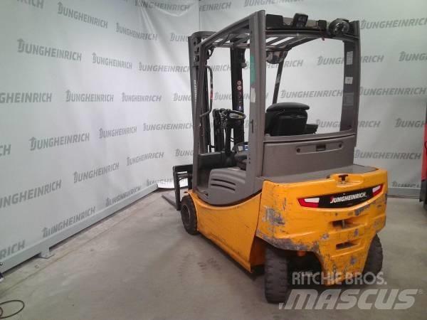 Jungheinrich EFG 320 Wózki elektryczne