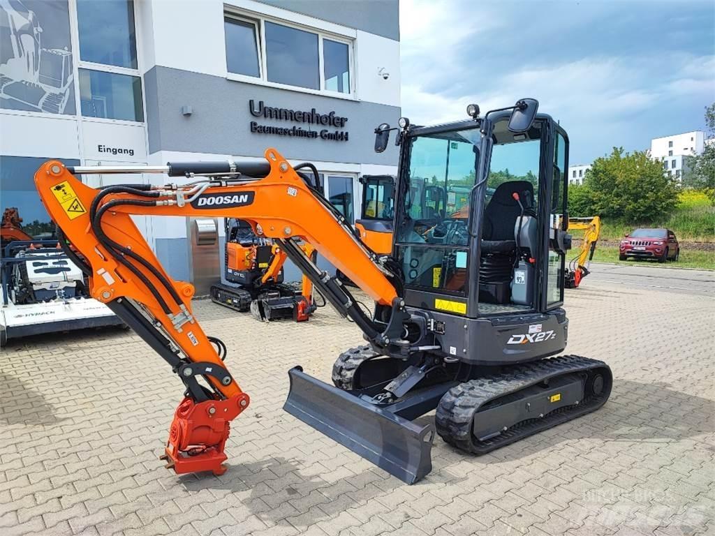Doosan DX27z Minikoparki