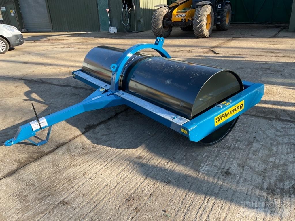 Fleming 8FT ROLLER Walce