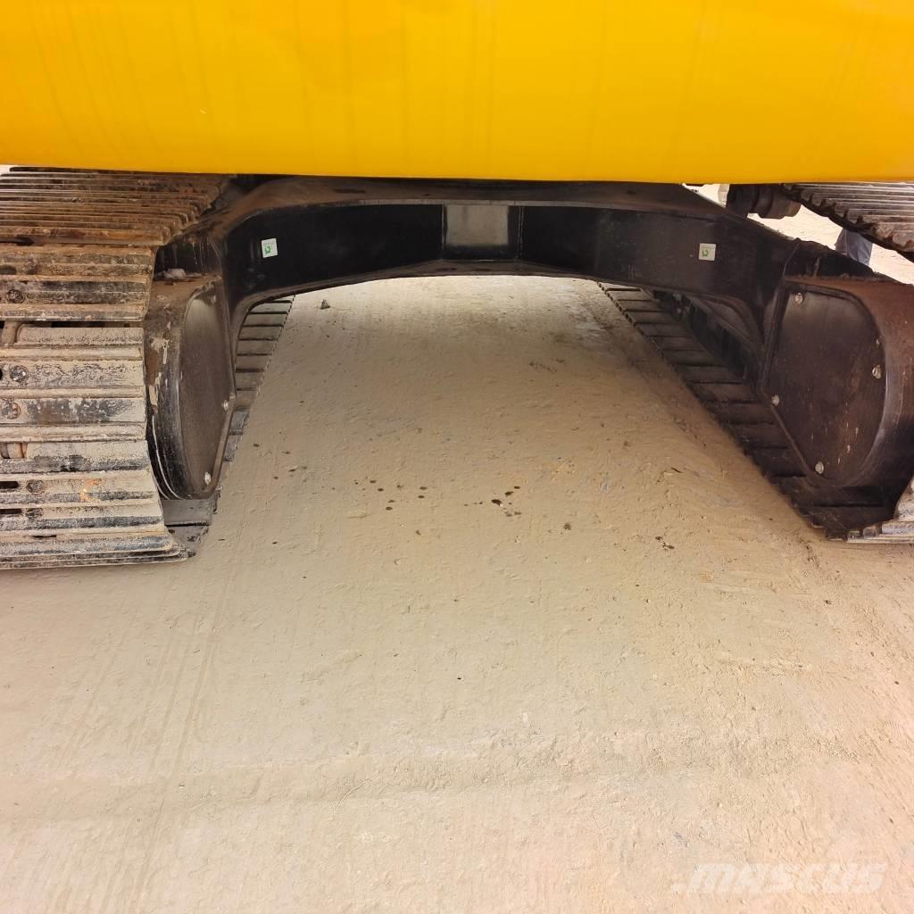 CAT 320 D2L Koparki gąsienicowe