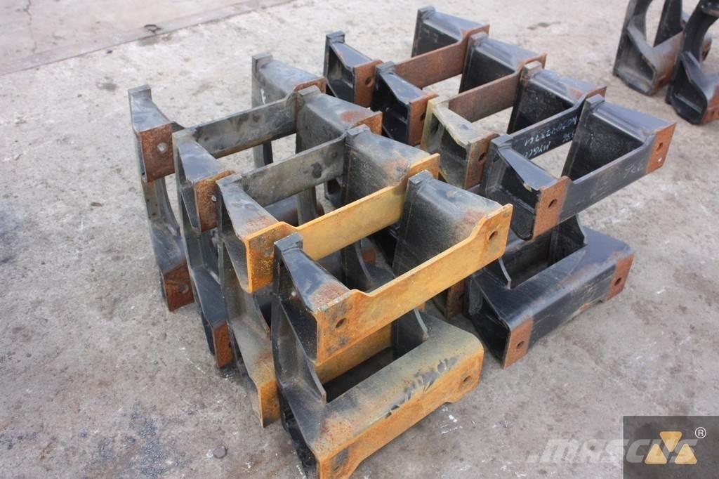 CAT Trackguards Ramy i zawieszenie