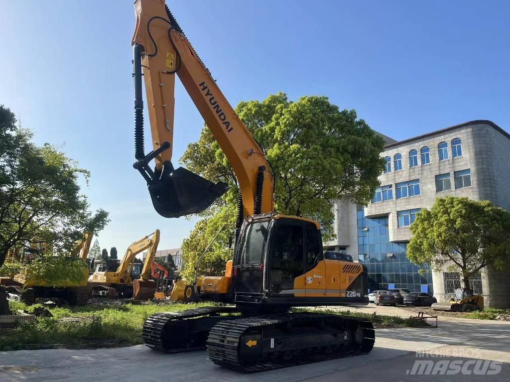 Hyundai R220-9S Koparki kołowe