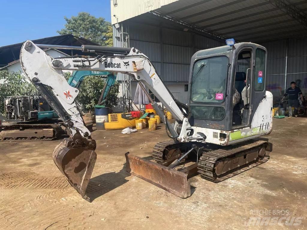 Bobcat 331 Koparki gąsienicowe
