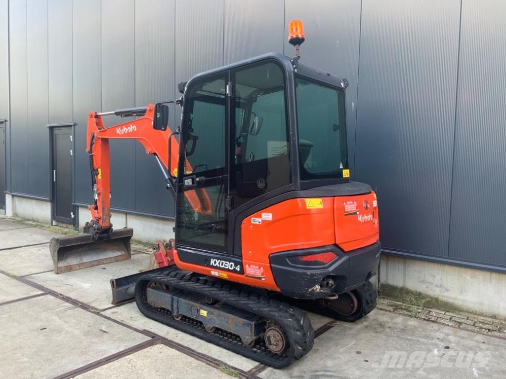 Kubota KX 030-4 Minikoparki