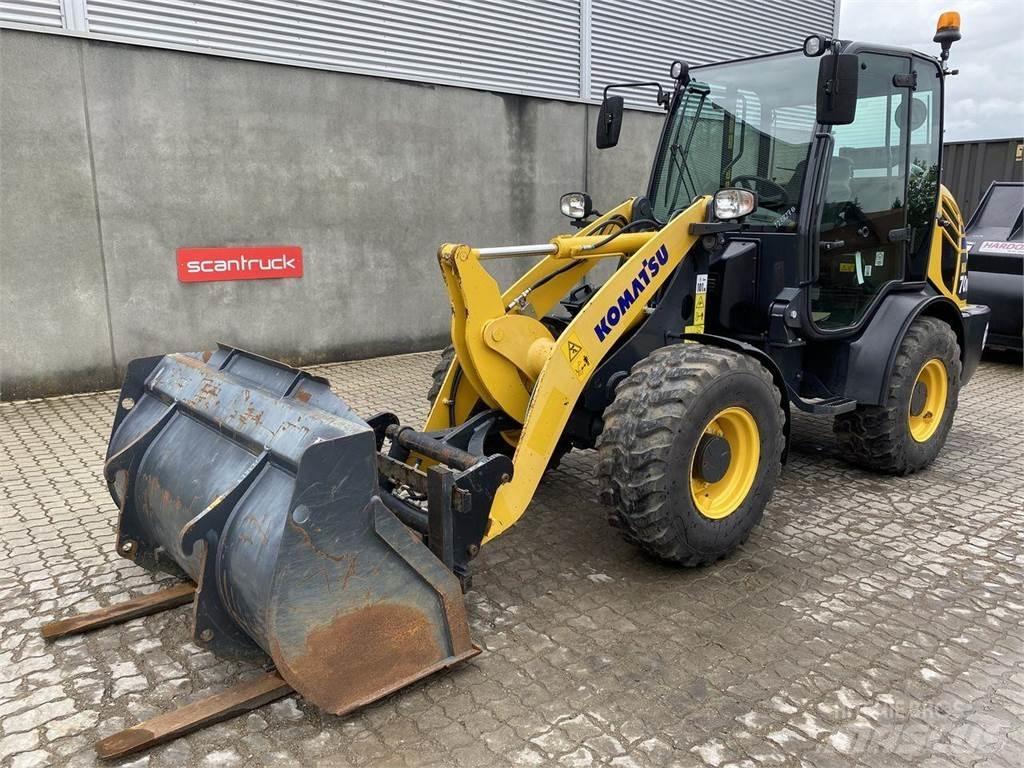 Komatsu WA70M-8EO Ładowarki wielofunkcyjne