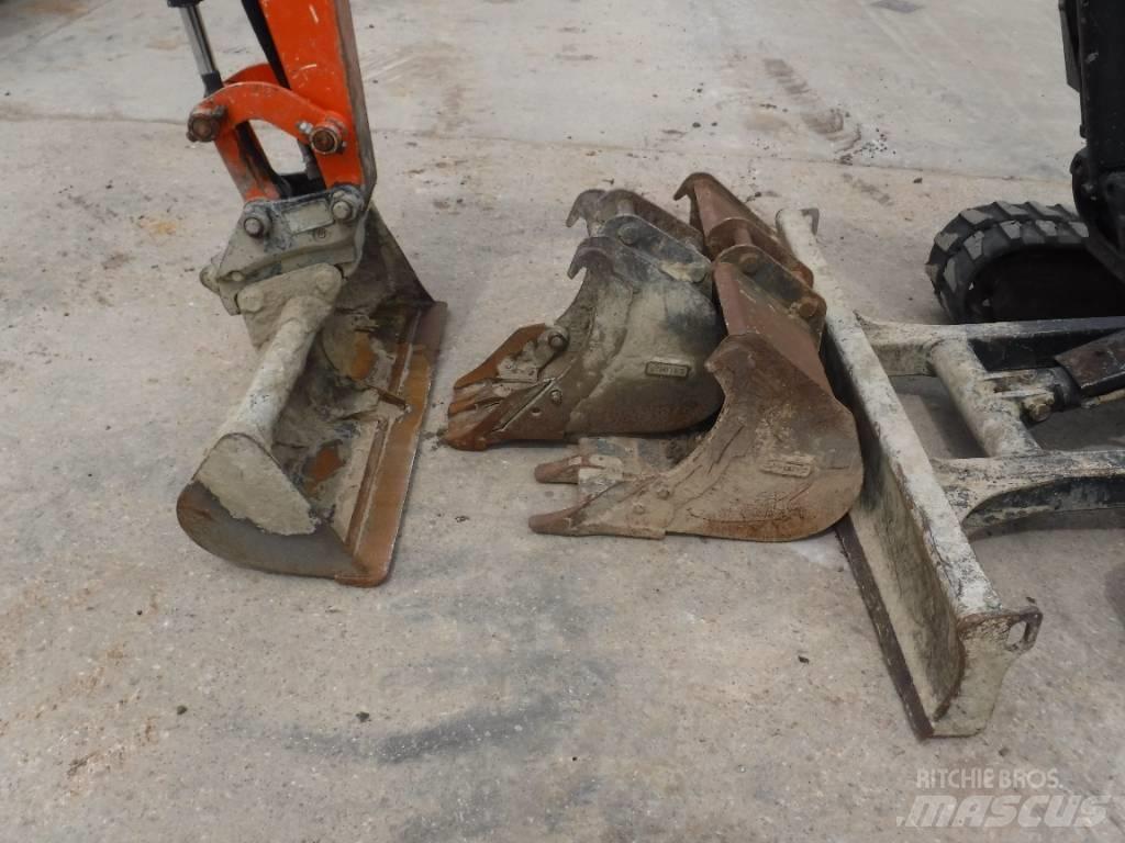 Hitachi ZX 38 U-5 A Minikoparki