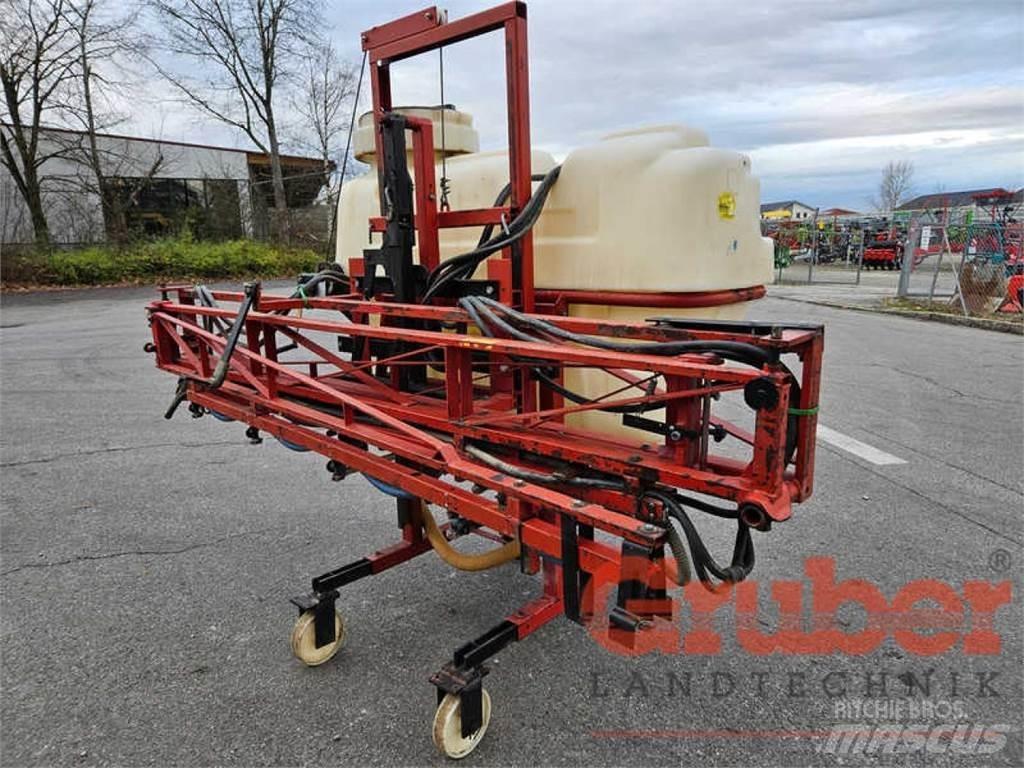 Schmotzer 800 l Opryskiwacze zaczepiane