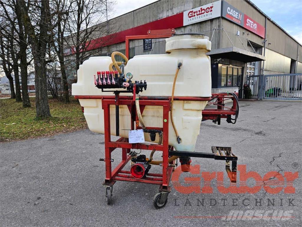 Schmotzer 800 l Opryskiwacze zaczepiane