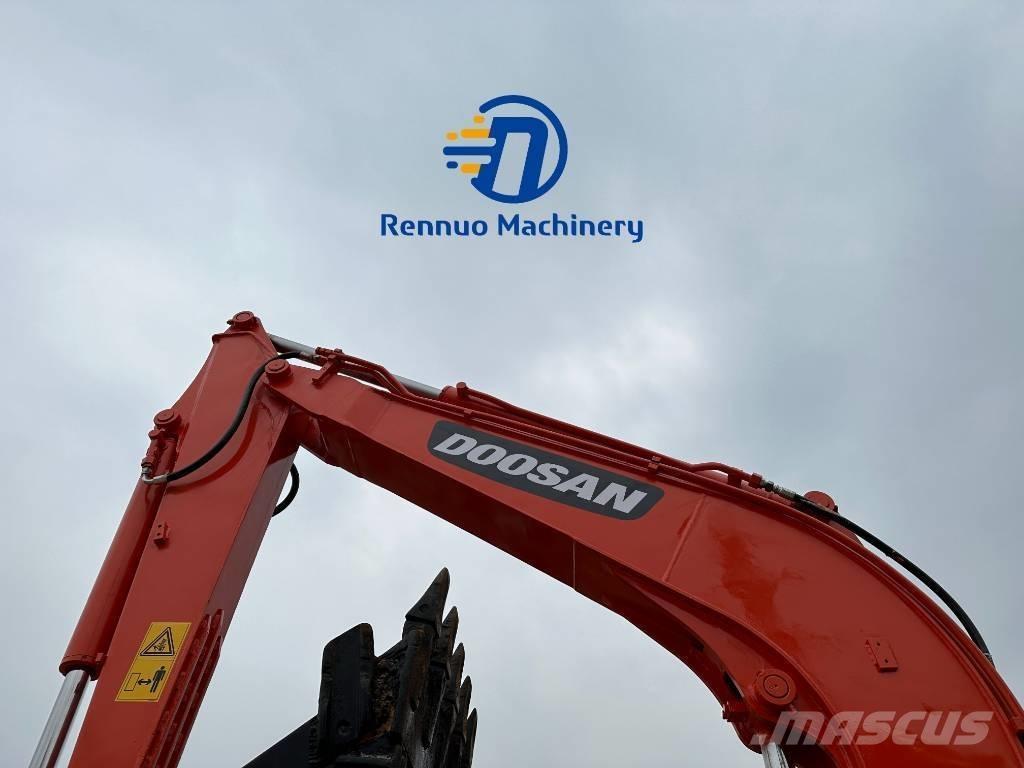 Doosan DX 60 Minikoparki