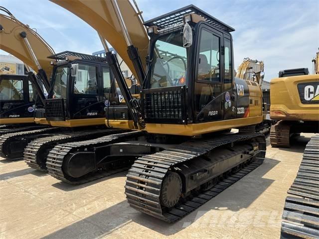 CAT 323 D L Koparki gąsienicowe