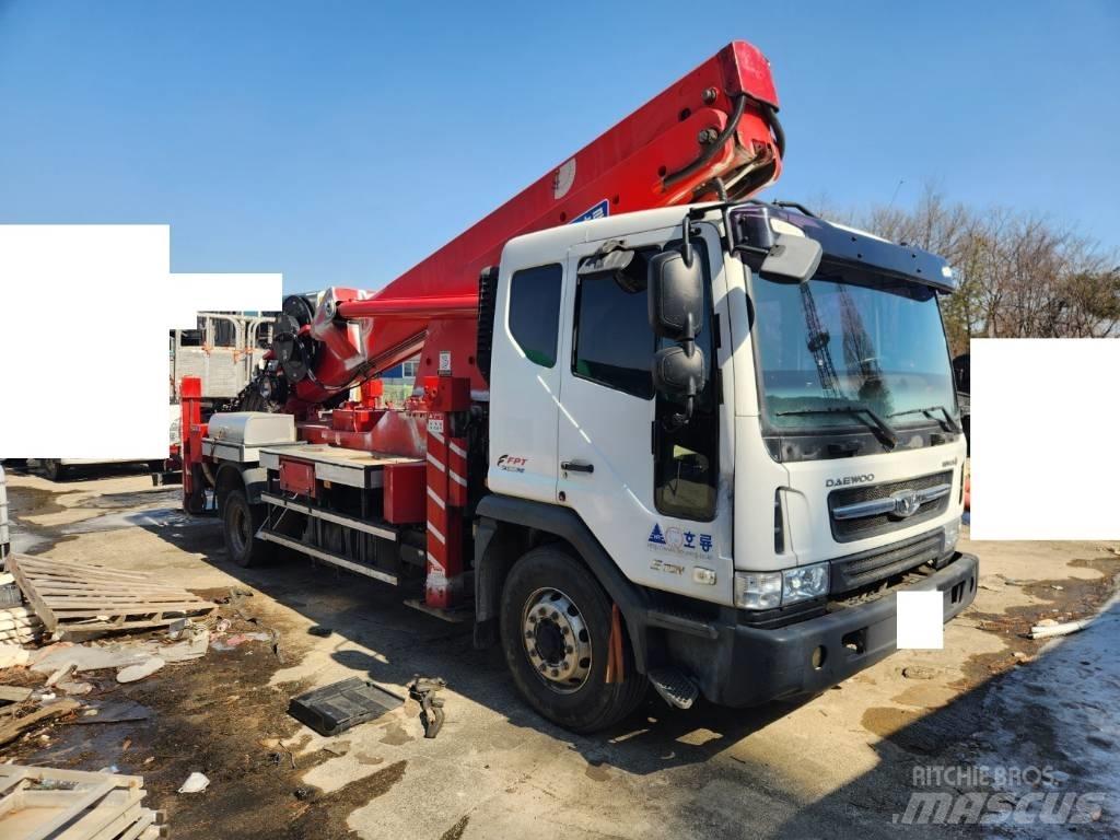 Horyong SKY450 Podnośniki koszowe
