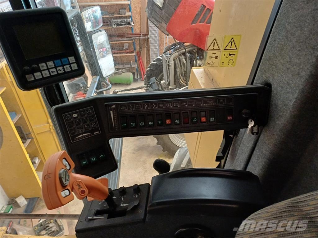 New Holland TX68 Kombajny zbożowe