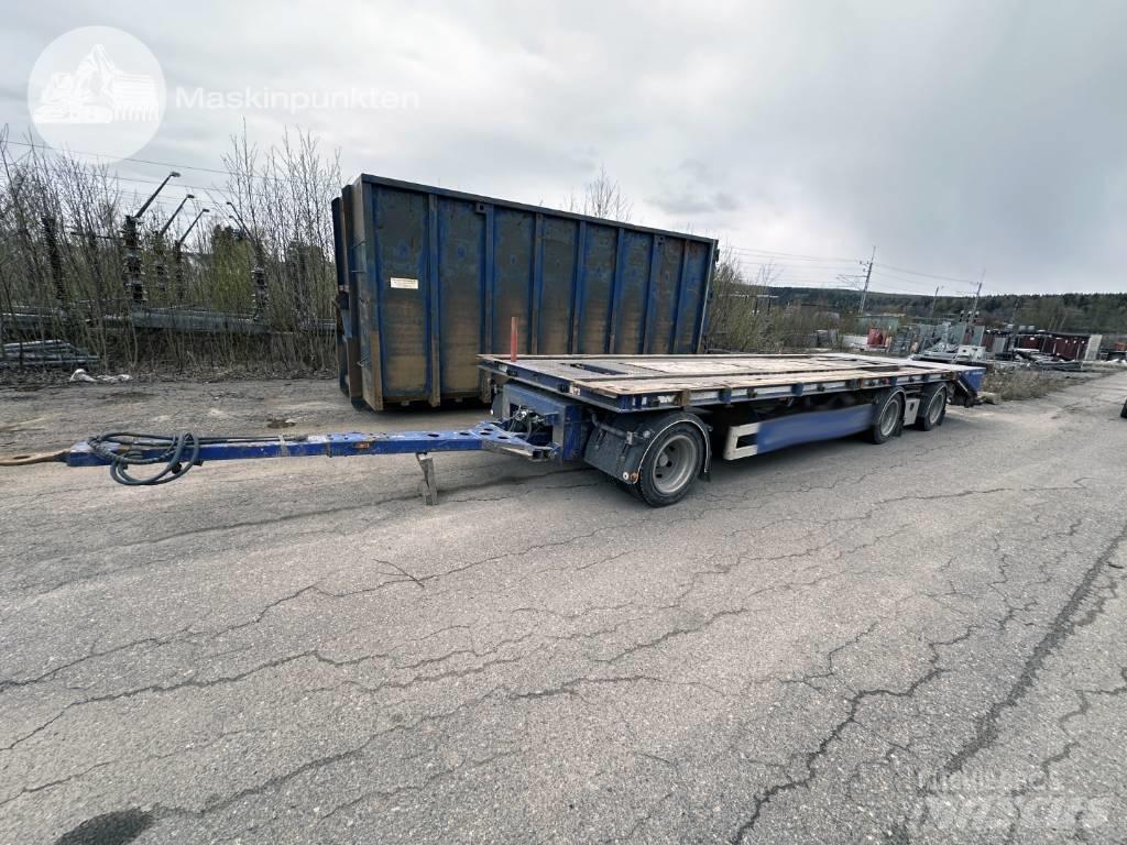 CMT CHOJNICE PT12-20 Przyczepy niskopodłogowe