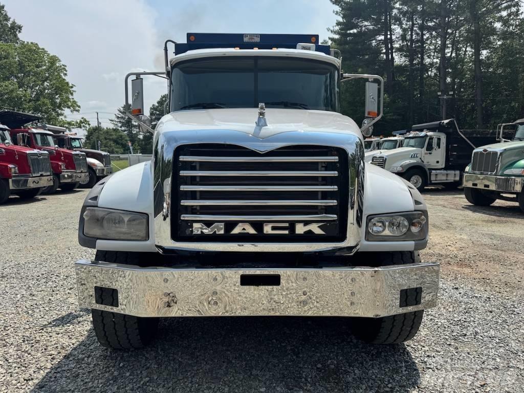Mack Granite GU 713 Wywrotki