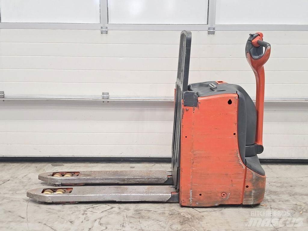Linde T16L Wózki paletowe ręczne
