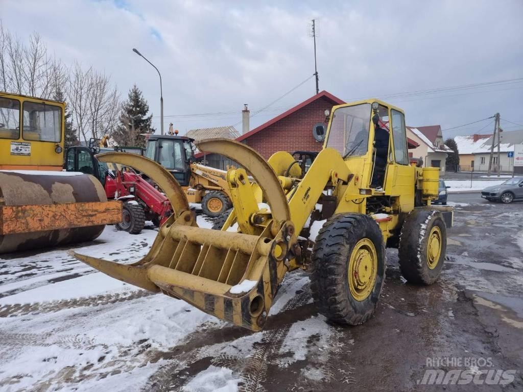  Ł 200 Ładowarka Ładowarki kołowe